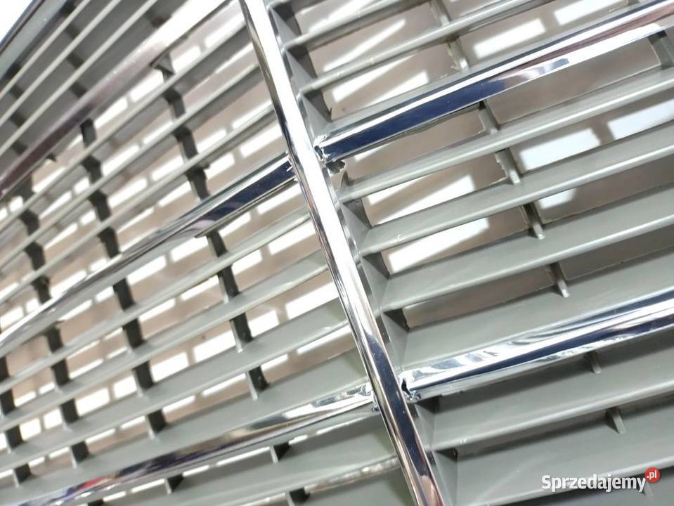 MERCEDES W123 011975121985 ATRAPA GRILL CHROM Skarżysko-Kamienna sprzedam