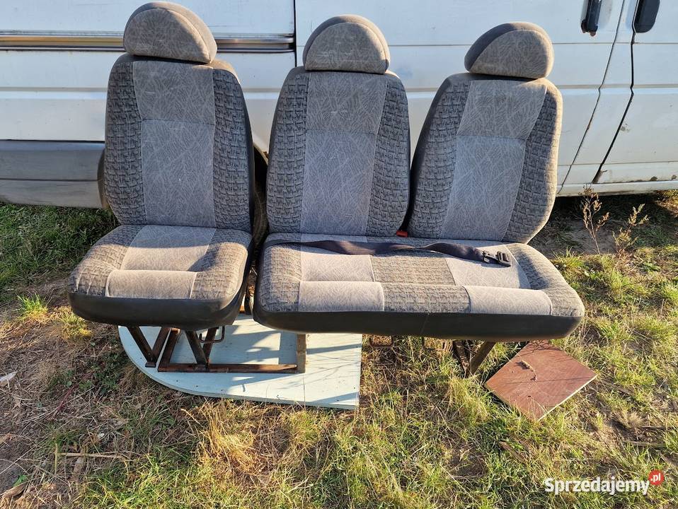 tylne fotele do vw t4 Chwałowice