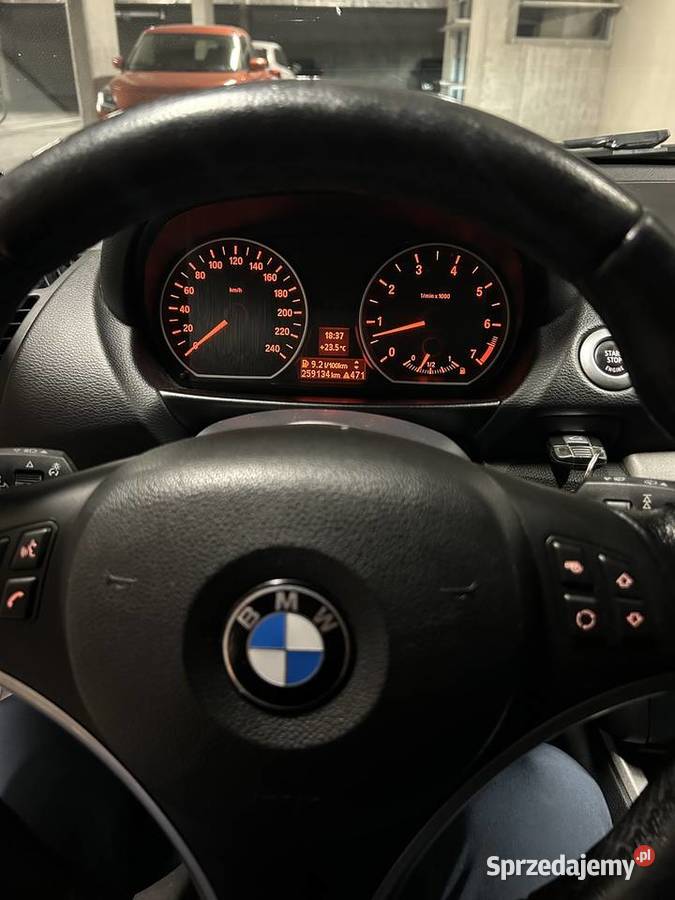 BMW seria 1 e87e81 116i garażowany zadbany 1600cm3 Rzeszów