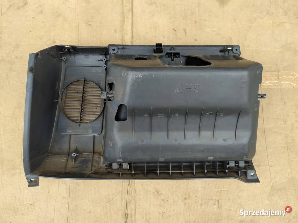 Schowek Toyota Celica V