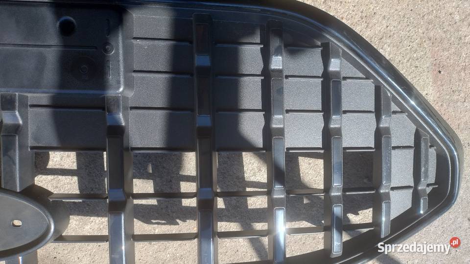 Grill Ford Fiesta MK8 Activa Czerwionka-Leszczyny sprzedam