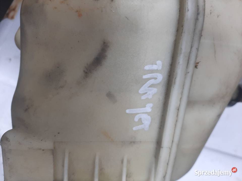 Zbiorniczek wyrównawczy Hyundai Trajet 20002008 Ksawerów