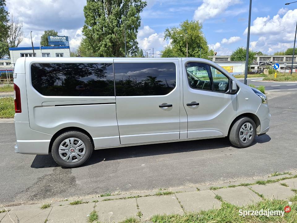 Fiat talento 2019 16 120 9 osobowy z 2 strony Warszawa