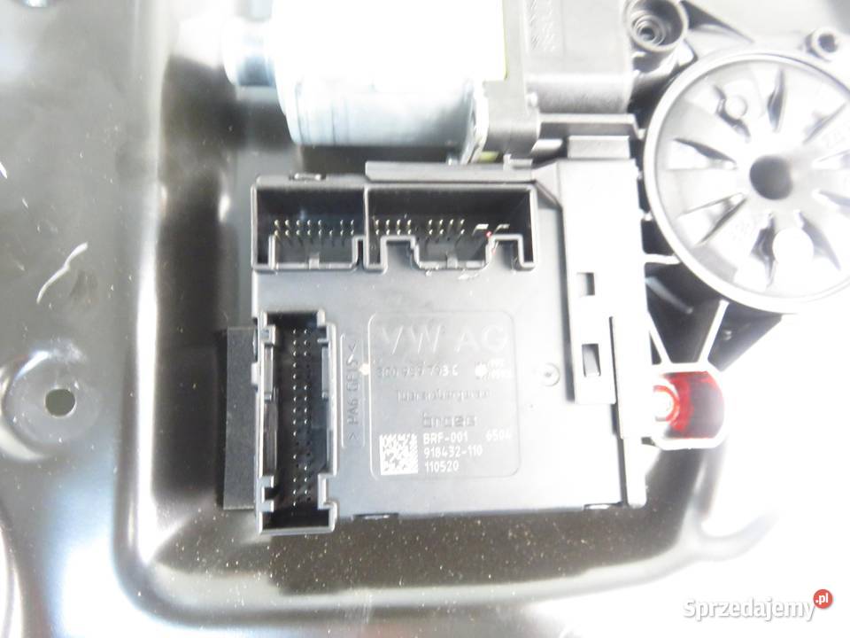 PODNOŚNIK SZYBY LEWY PRZEDNI VW PASSAT B7