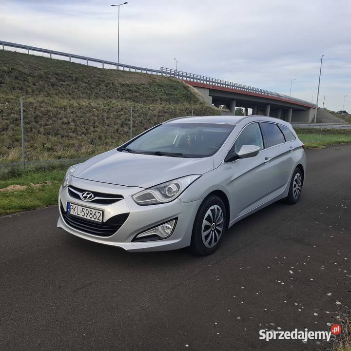 Hyundai i40 Rok produkcji 2012 wielkopolskie Koło sprzedam