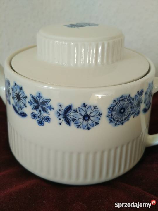 Czajnik markowej porcelany Neuerer