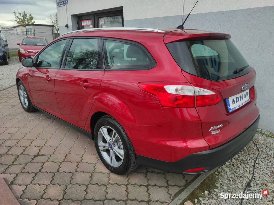Ford Focus czerwony metalik 89przebiegu 125 Racibórz