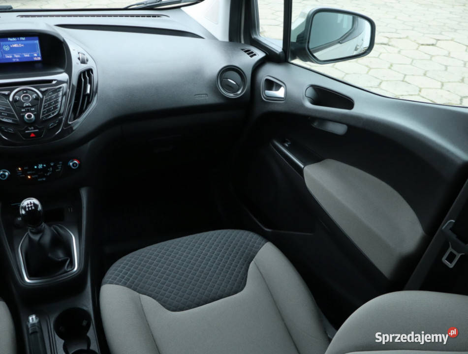 Ford Tourneo Courier 15 TDCI przyciemniane szyby Ford Łódź