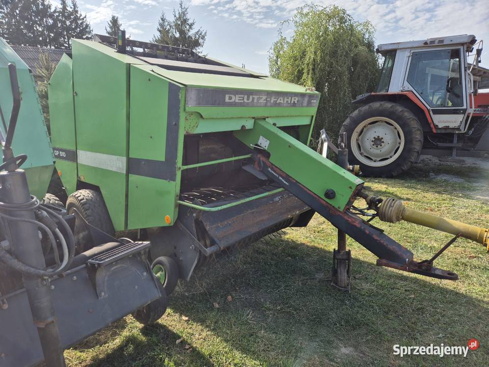 Prasa belujaca John Deere Claas Gallignani nieuszkodzony Okrzeja