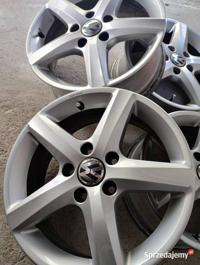 Felgi aluminiowe VW 16 5112 ET50 szer 6J Volkswagen OE Samochodowe Toruń