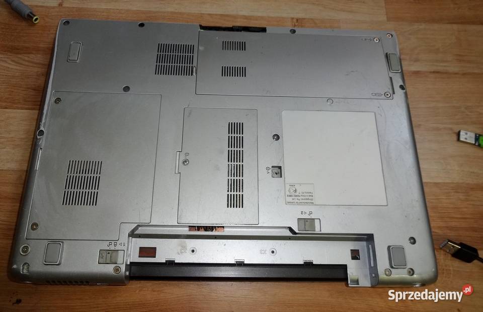 Laptop Lenovo 3000 N200 działa niekompletny na Szczecin