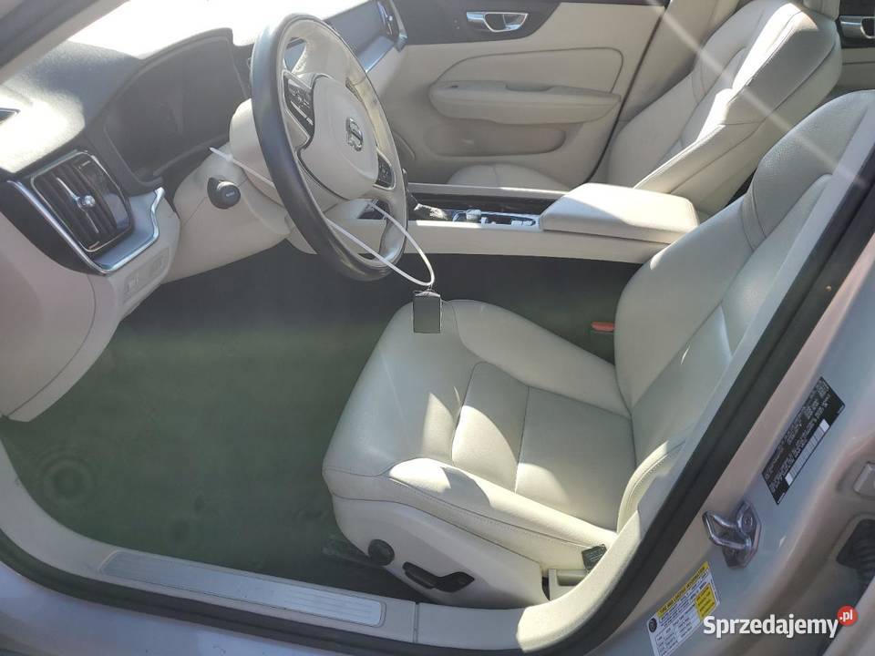 2019 VOLVO S60 T6 MOMENTUM do sprowadzenia Częstochowa