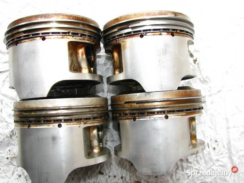 HONDA VF 750 tłok zawór prowadnica pokrywa Silniki i osprzęt Zielona Góra