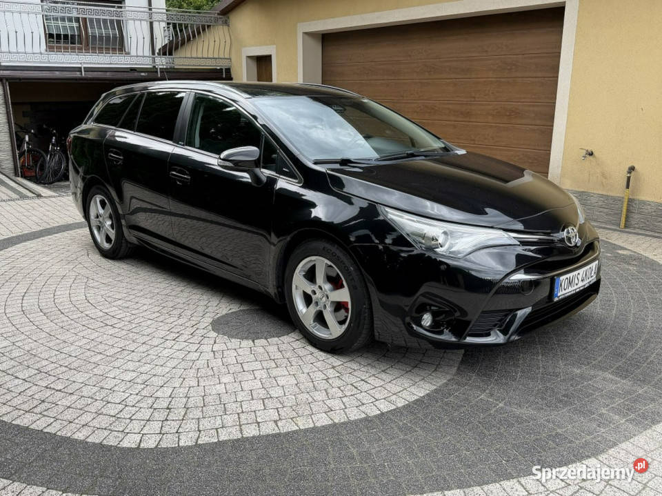 Toyota Avensis Serwis Navi Kamera Cofania wspomaganie kierownicy Płońsk
