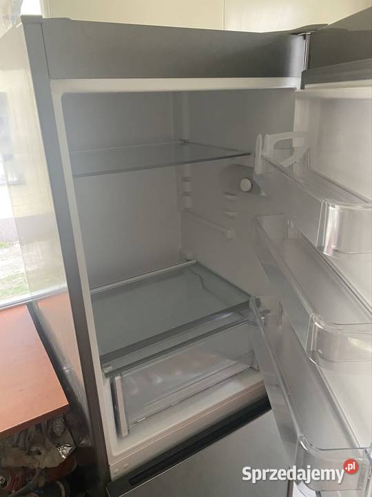 Przyczepa gastronomiczna food truck 8m2 Ząbki