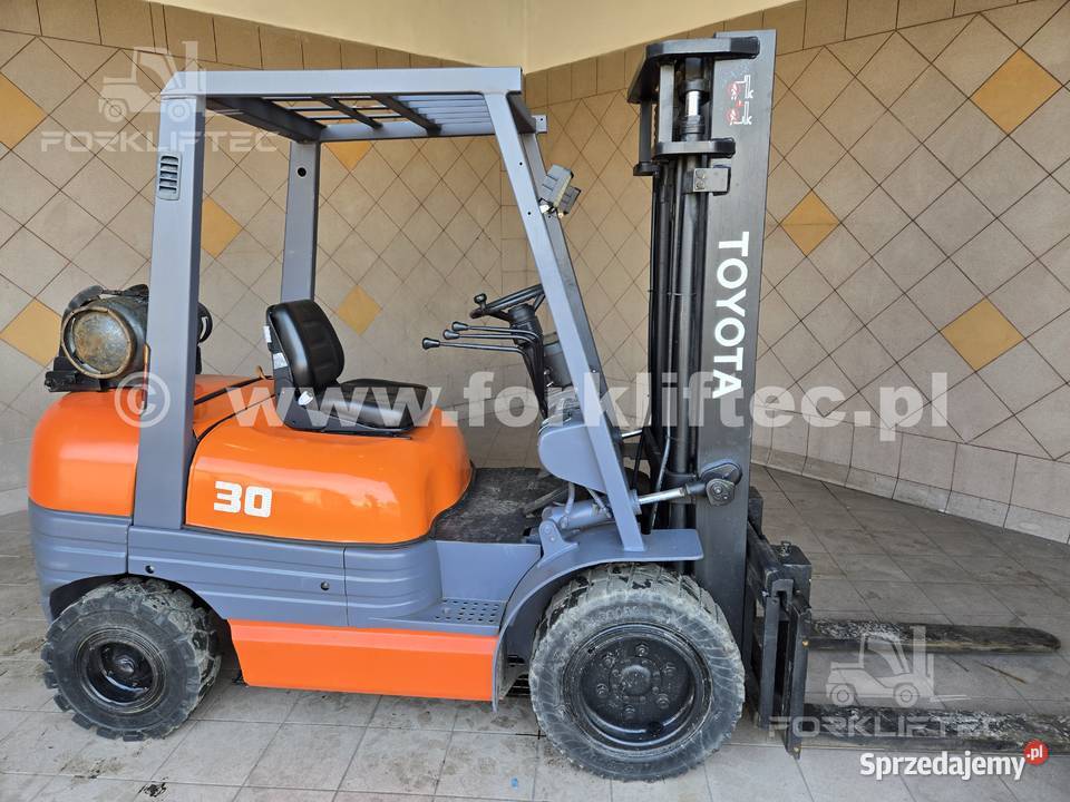 Wózek Widłowy TOYOTA 6FG30 przesuw boczny 3 TONY regulowane widły Lędziny