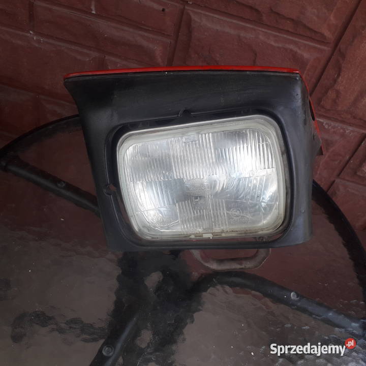 Reflektory Mazda 323F 8994r Lampy przednie Żabno