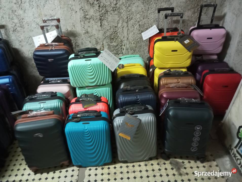 Walizka kabinowa z wings na 4 kołach z abs Lublin