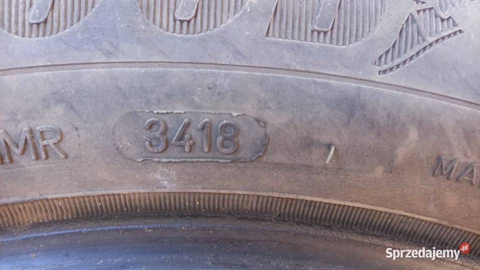 Opony zimowe GoodYear Ultragrip 9 rozmiar Kraków sprzedam