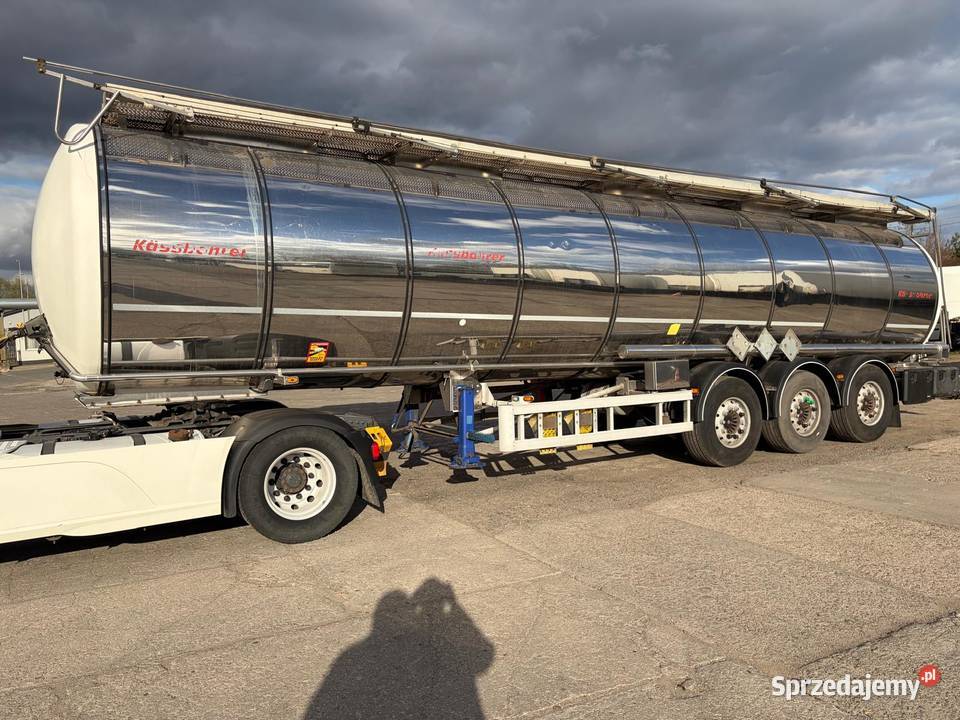 Cysterna ADR Kassbohrer STB L4BH pełny VAT Płock
