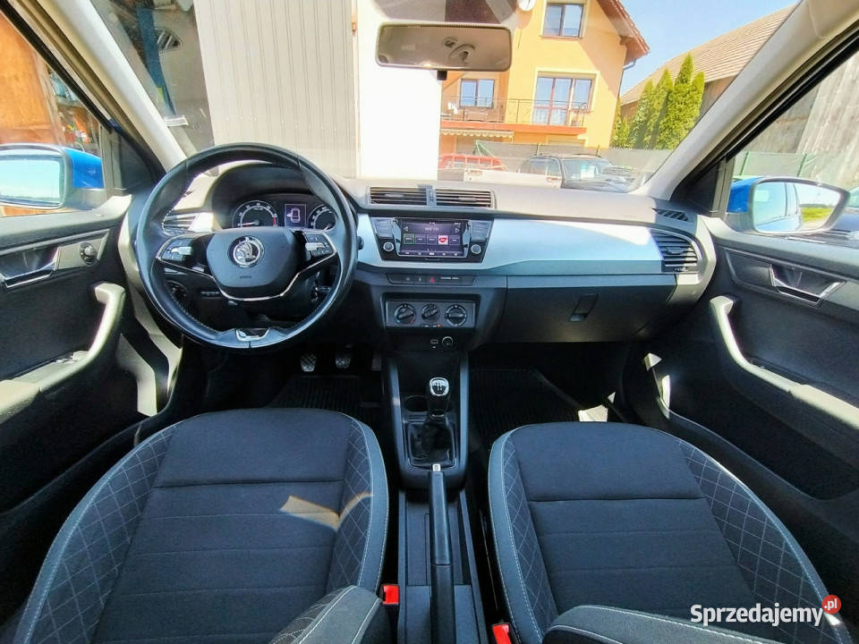 koda Fabia LiftAndroid AutoKameraKrajowa III komputer pokładowy Harklowa