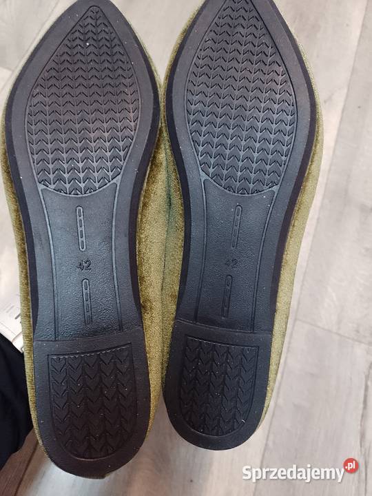 4142 Zielone welurowe baleriny wieczorowe NOWE 26.5cm małopolskie