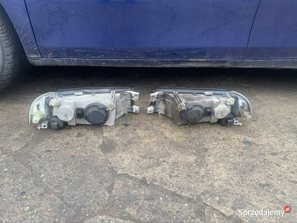 Reflektor lampa przód lewa prawa skoda octavia I