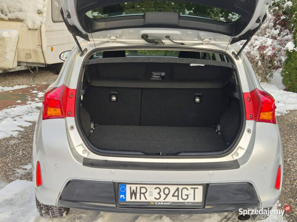Toyota Auris 2013r 16B 133 Bogata Piękna Stan Radom