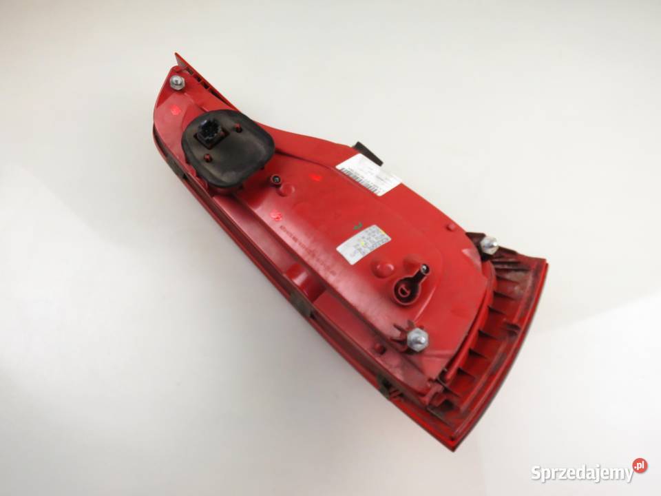 LAMPA PRAWA TYLNA AUDI Q7 4L 4L0945094F sprzedam