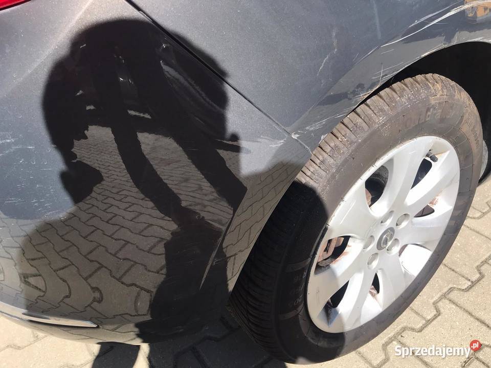 Sprzedam Opel Astra turbo 14 benzyna 214 Grafit