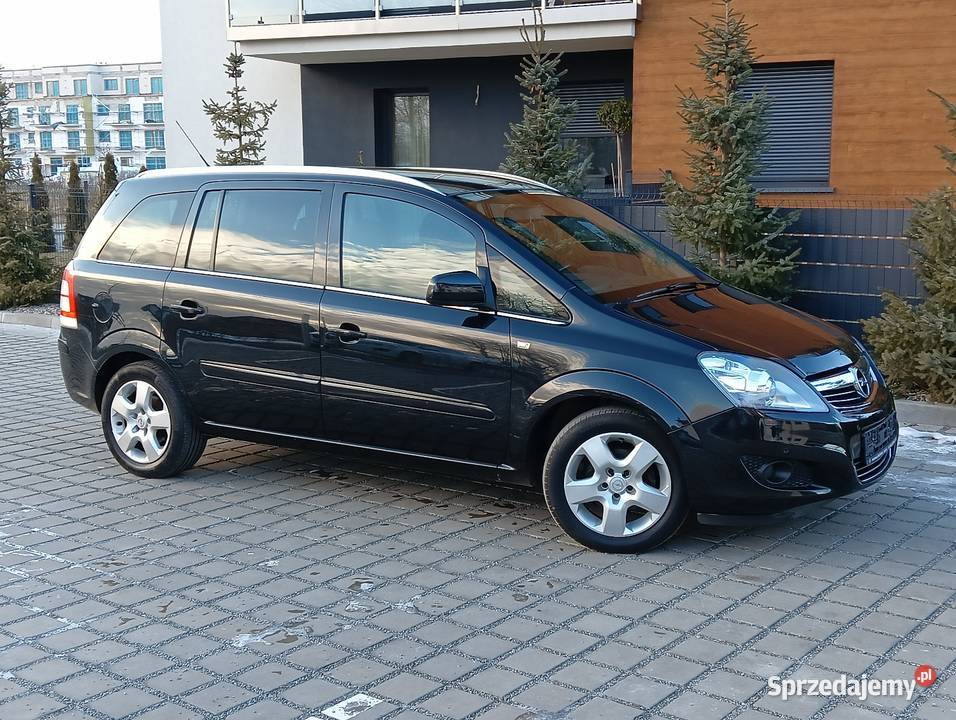 Opel Zafira 18 BenzynaBixenon 7 osob Gniezno
