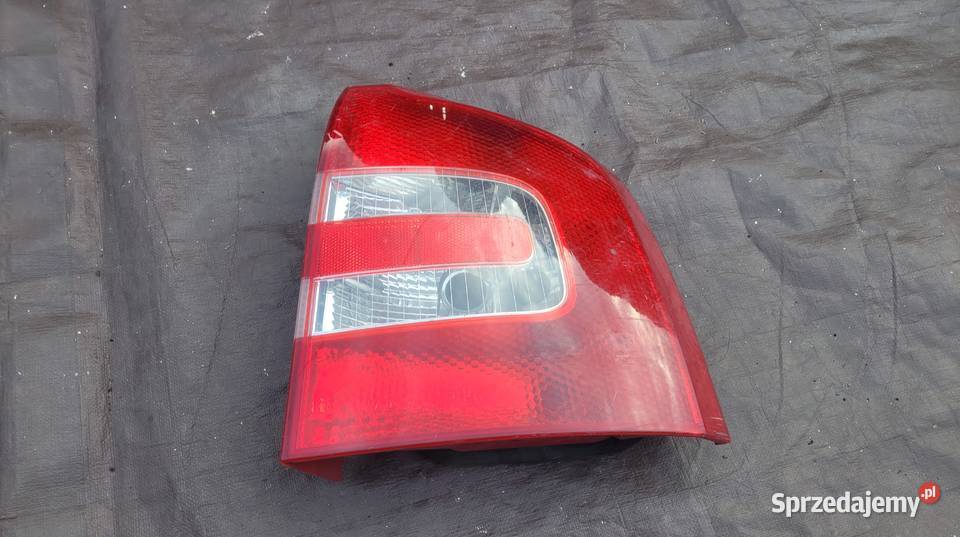 SKODA OCTAVIA II KOMBI 1Z9 LAMPA PRAWA TYŁ TYLNA Ruda Śląska