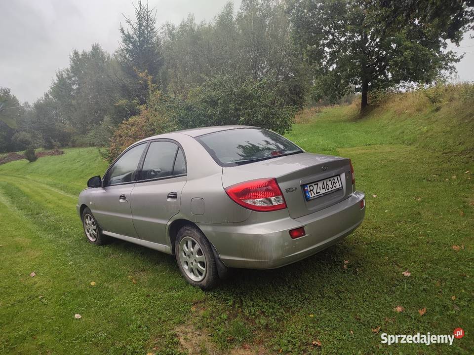Kia Rio 13 benzyna 98 13cm3 Rio Rzeszów