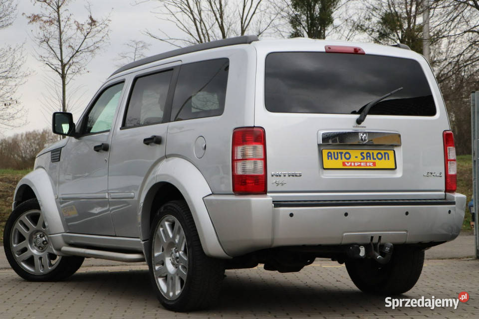 Dodge Nitro SKÓRA klima automat 4x4 hak Opole