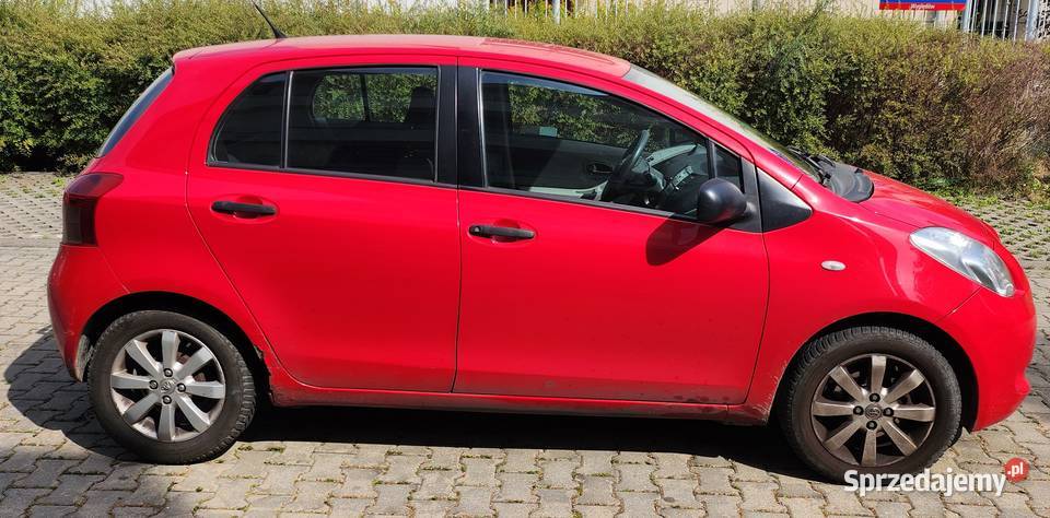Toyota Yaris 13 VVTi 2008r uszkodzony 1300cm3 mazowieckie Warszawa sprzedam