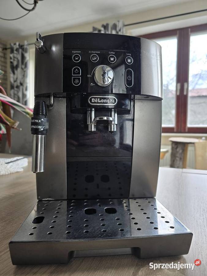 Ekspres DeLonghi Magnifica S ECAM 25033 TB Pruszków sprzedam