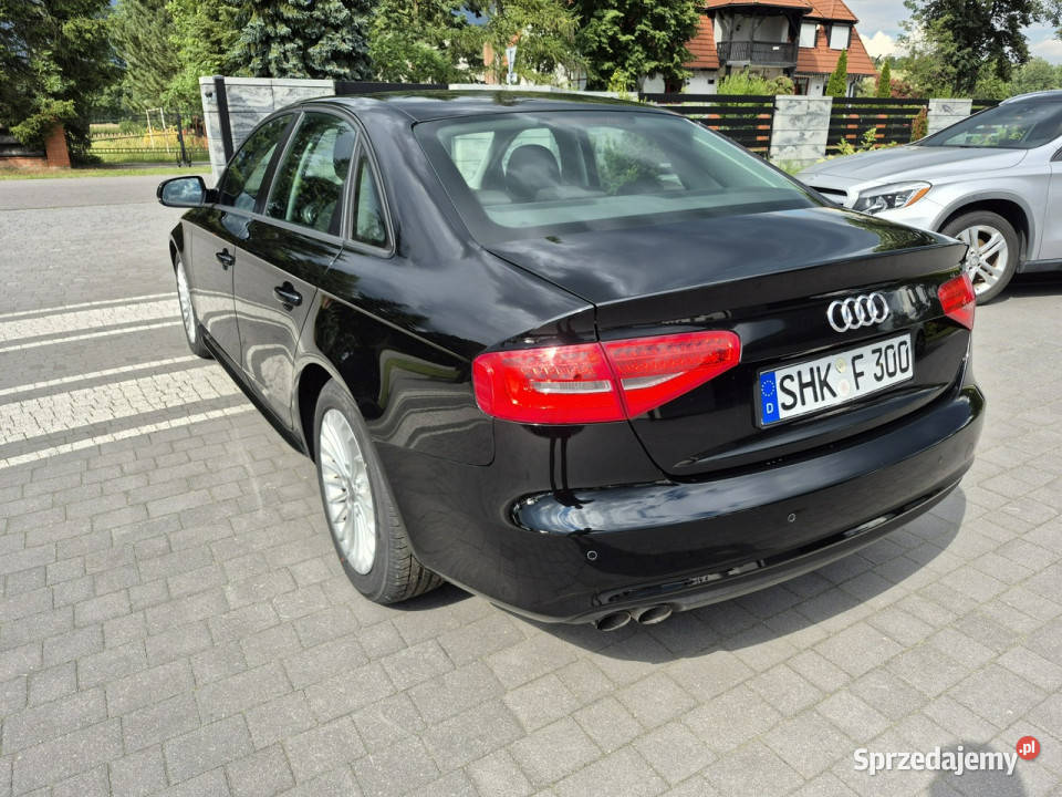 Audi A4 xenon led navi chromy ładny sedan B8 Drelów