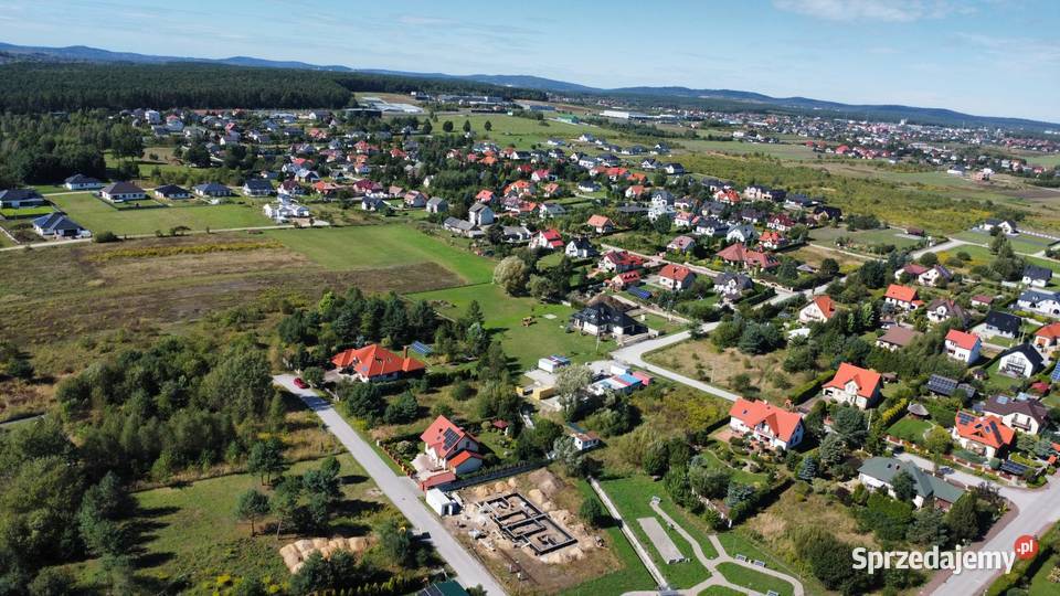 Dom w zabudowie bliźniaczej Piaseczna Górka gm 153.66m2