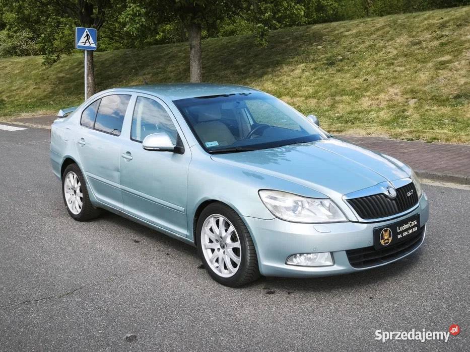 Skoda Octavia 18 benzyna TSi 180 2009 Polski łódzkie