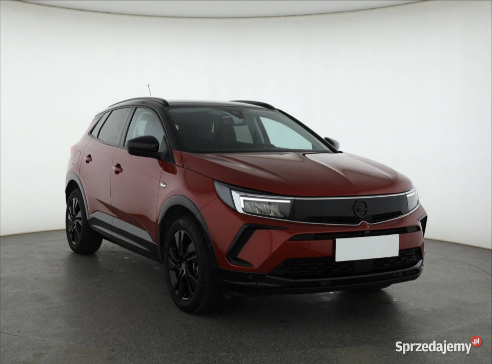 Opel Grandland 12 Turbo Rok produkcji 2023 Samochody osobowe Piaseczno