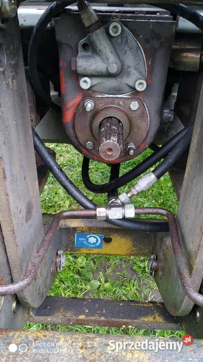 Przedni TUZ WOM Massey Ferguson Ciechanowiec