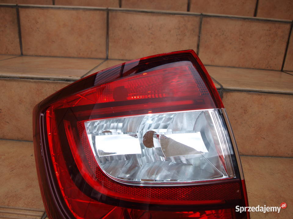 Skoda Rapid lampa lewa tył 2016 2019r europa Kalisz