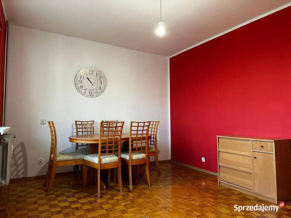 Na sprzedaż mieszkanie 675 m2 do odświeżenia wielka płyta Piotrków Trybunalski