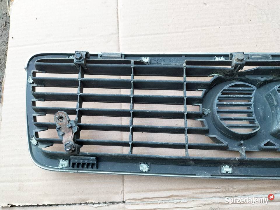 AUDI 80 B4 80B4 ATRAPA ATRAPKA GRIL Kamień-Kolonia
