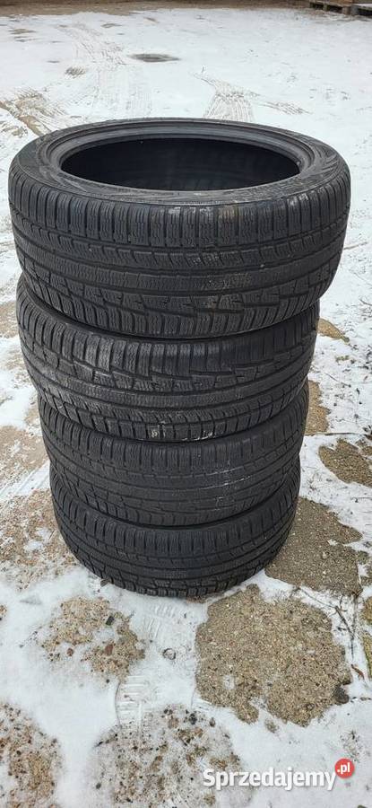 ZIMA NOKIAN 22545R18 95V XL