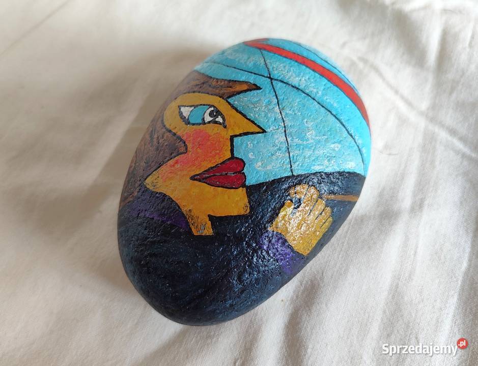 Duży ręcznie malowany kamień twarz portret Gdańsk