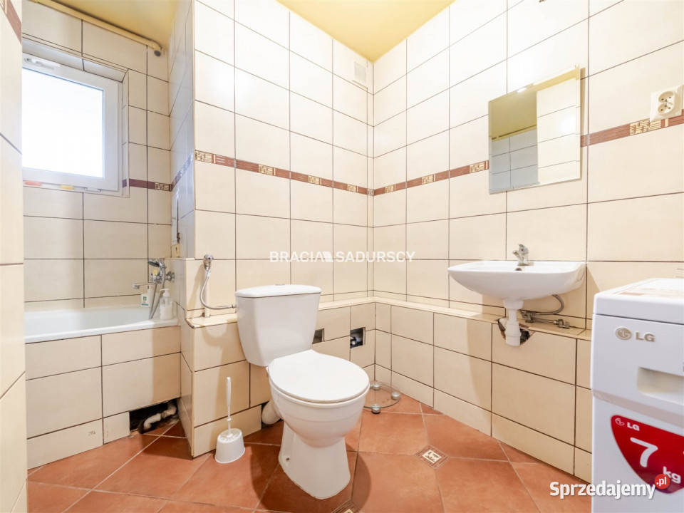 Mieszkanie 5302 metry 2 pok Kraków os Bohaterów sprzedam