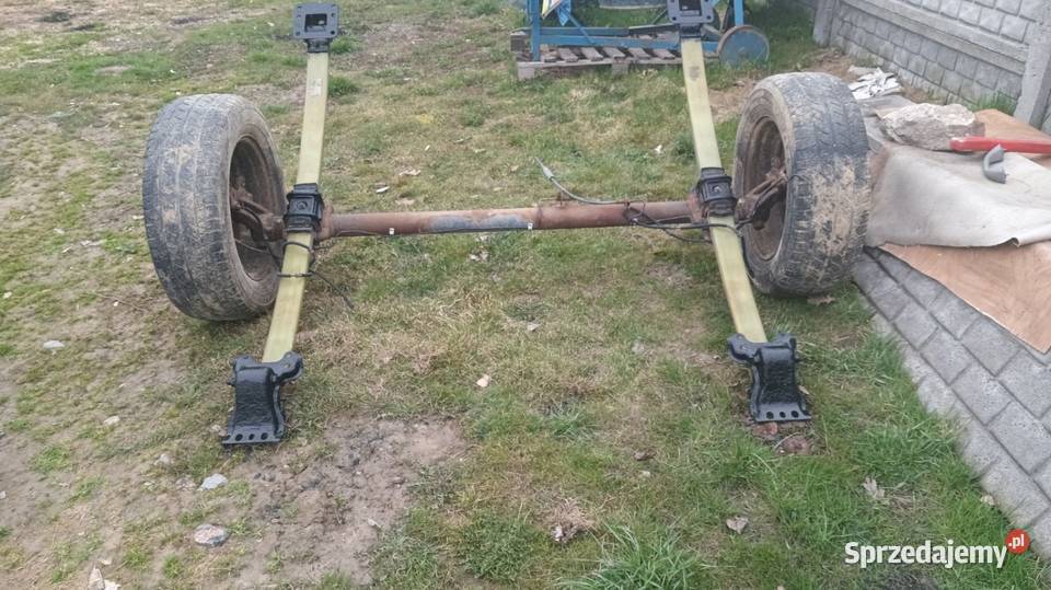 Sprzedam belkę tylną oś z resorami i kołami manualna Bodzentyn