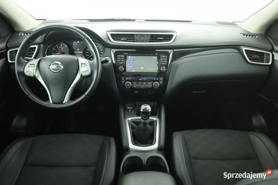 Nissan Qashqai 12 DIGT kamera cofania mazowieckie Piaseczno
