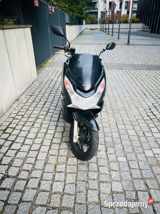 Honda PCX 125ccm 2012 stan Warszawa transport